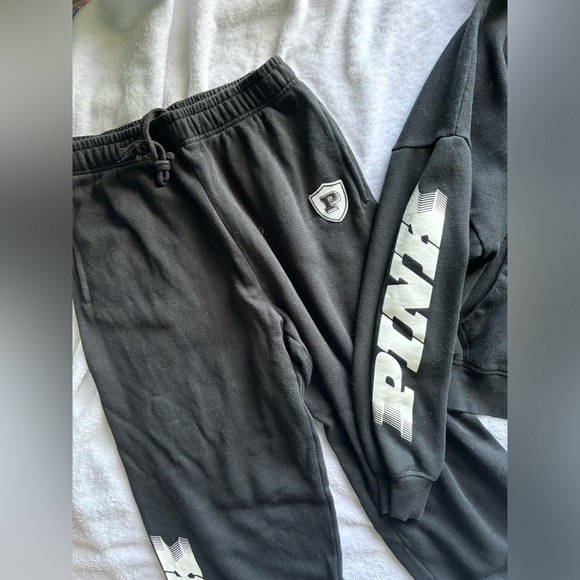 PINK Sweatsuit pair - Picture 10 of 12